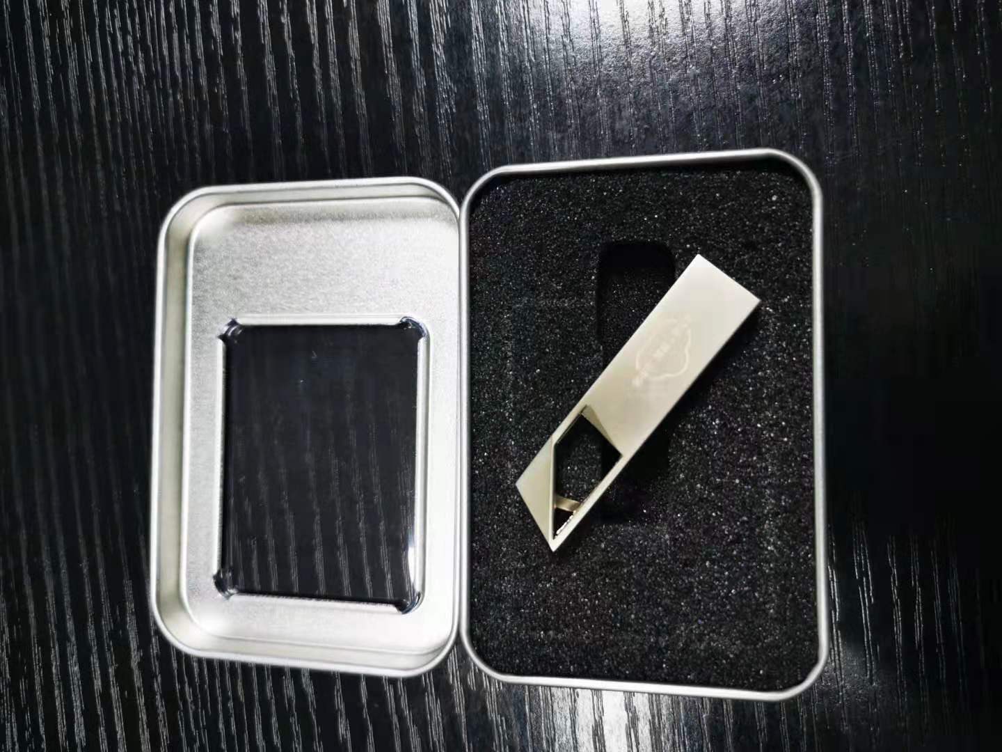 亿恩科技联合华为云扫码有礼 特价华为云服务器免费送